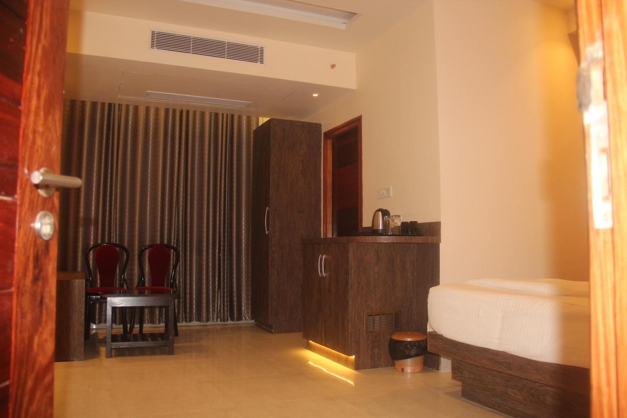 Hotel Serene Palace Port Blair Zewnętrze zdjęcie